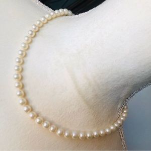 Vintage genuine freshwater pearl 14k gold box clasp necklace